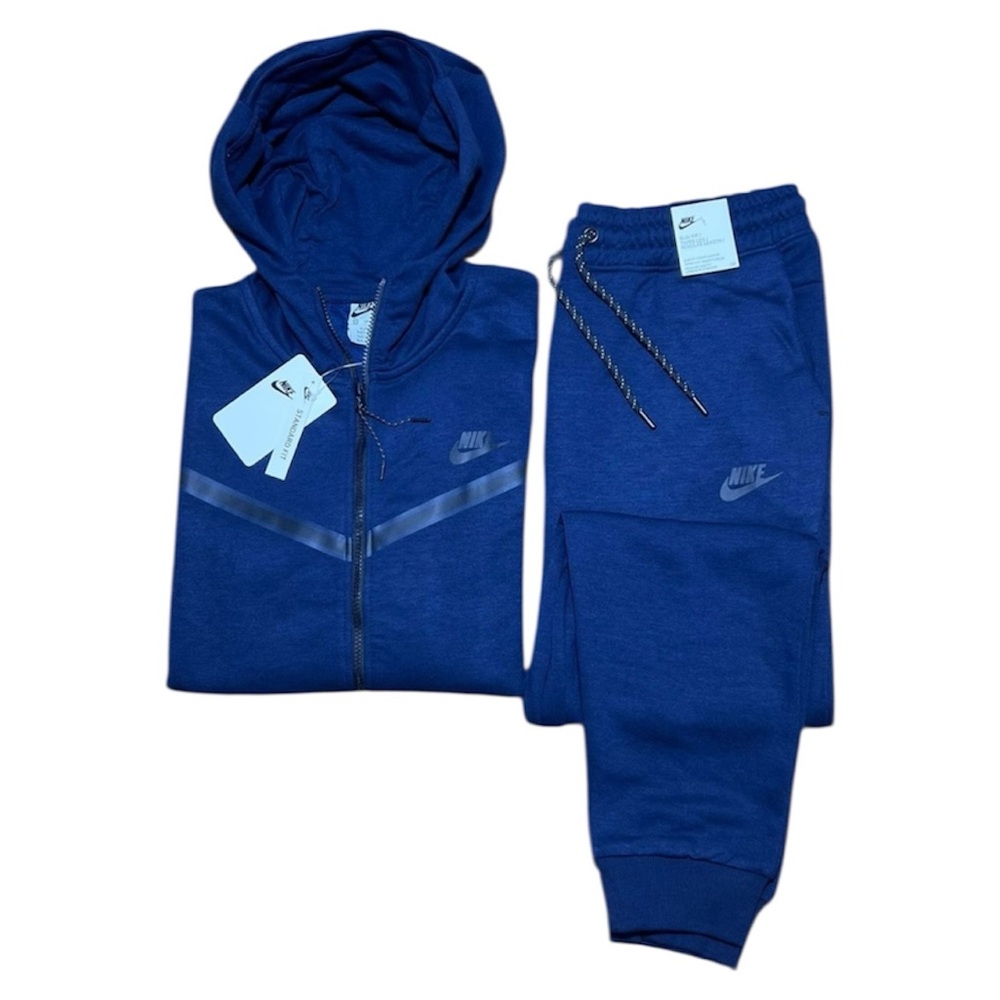 Nike Men's Blue Sweatpants & Hoodie Unisex Set
